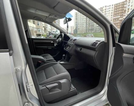 Серый Фольксваген Туран, объемом двигателя 1.6 л и пробегом 290 тыс. км за 9900 $, фото 8 на Automoto.ua