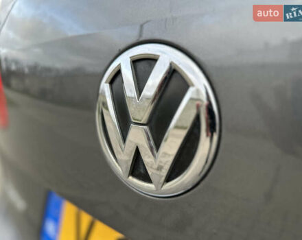 Сірий Фольксваген Туран, об'ємом двигуна 2 л та пробігом 224 тис. км за 12199 $, фото 69 на Automoto.ua
