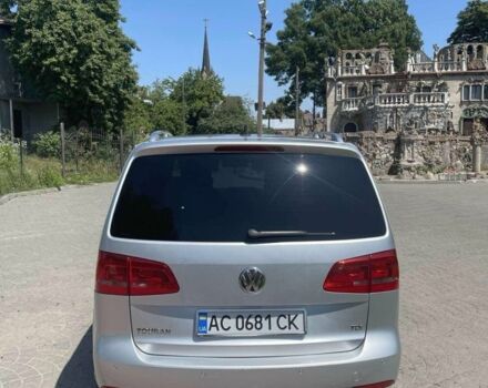 Серый Фольксваген Туран, объемом двигателя 1.6 л и пробегом 260 тыс. км за 11000 $, фото 6 на Automoto.ua