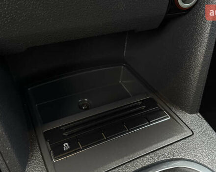 Сірий Фольксваген Туран, об'ємом двигуна 1.97 л та пробігом 200 тис. км за 11950 $, фото 31 на Automoto.ua