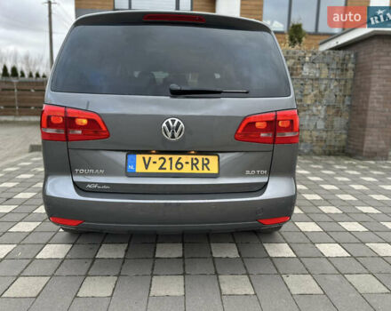 Сірий Фольксваген Туран, об'ємом двигуна 2 л та пробігом 224 тис. км за 12199 $, фото 63 на Automoto.ua