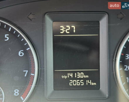 Сірий Фольксваген Туран, об'ємом двигуна 1.39 л та пробігом 206 тис. км за 10500 $, фото 12 на Automoto.ua