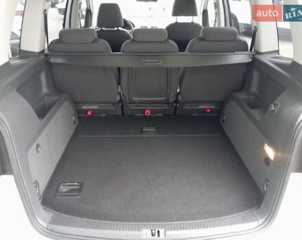 Серый Фольксваген Туран, объемом двигателя 1.39 л и пробегом 169 тыс. км за 11200 $, фото 28 на Automoto.ua