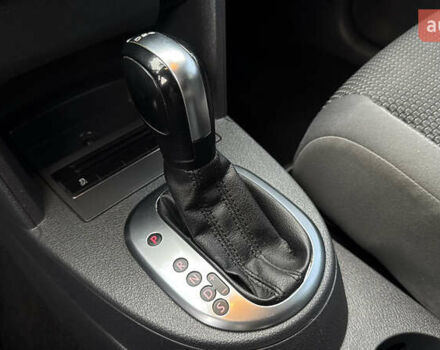 Сірий Фольксваген Туран, об'ємом двигуна 1.97 л та пробігом 200 тис. км за 11950 $, фото 38 на Automoto.ua