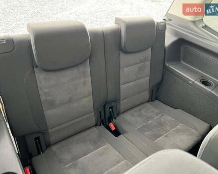 Сірий Фольксваген Туран, об'ємом двигуна 1.6 л та пробігом 269 тис. км за 10990 $, фото 43 на Automoto.ua