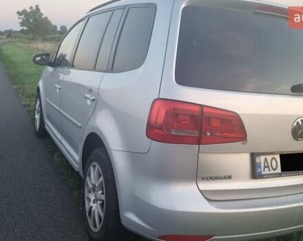 Серый Фольксваген Туран, объемом двигателя 1.6 л и пробегом 300 тыс. км за 9600 $, фото 10 на Automoto.ua