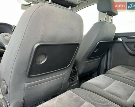 Сірий Фольксваген Туран, об'ємом двигуна 1.6 л та пробігом 269 тис. км за 10990 $, фото 38 на Automoto.ua