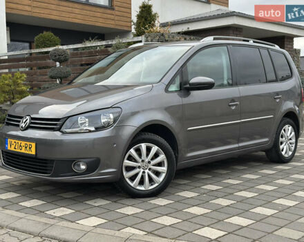 Сірий Фольксваген Туран, об'ємом двигуна 2 л та пробігом 224 тис. км за 12199 $, фото 83 на Automoto.ua