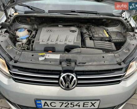Серый Фольксваген Туран, объемом двигателя 1.6 л и пробегом 280 тыс. км за 10950 $, фото 10 на Automoto.ua