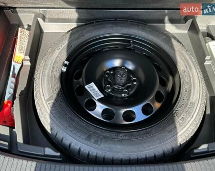 Сірий Фольксваген Туран, об'ємом двигуна 1.97 л та пробігом 52 тис. км за 16500 $, фото 9 на Automoto.ua