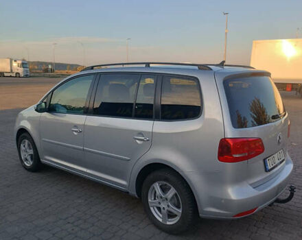 Сірий Фольксваген Туран, об'ємом двигуна 1.6 л та пробігом 271 тис. км за 9750 $, фото 9 на Automoto.ua