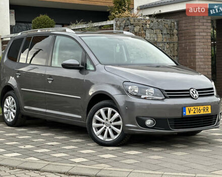 Сірий Фольксваген Туран, об'ємом двигуна 2 л та пробігом 224 тис. км за 12199 $, фото 46 на Automoto.ua