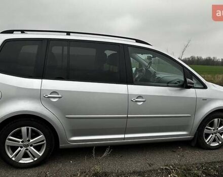 Сірий Фольксваген Туран, об'ємом двигуна 1.97 л та пробігом 318 тис. км за 9500 $, фото 3 на Automoto.ua