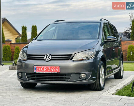 Серый Фольксваген Туран, объемом двигателя 1.6 л и пробегом 232 тыс. км за 11250 $, фото 3 на Automoto.ua
