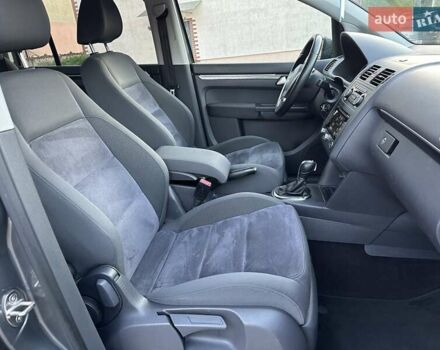 Сірий Фольксваген Туран, об'ємом двигуна 1.6 л та пробігом 232 тис. км за 11490 $, фото 28 на Automoto.ua