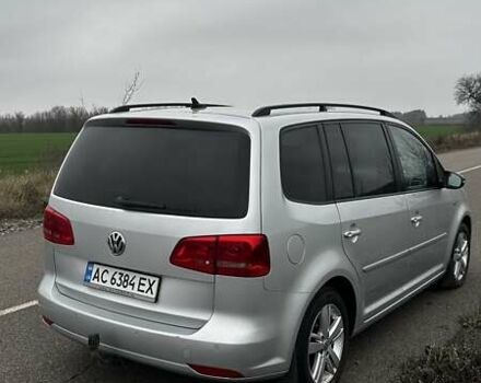 Сірий Фольксваген Туран, об'ємом двигуна 1.97 л та пробігом 318 тис. км за 9500 $, фото 4 на Automoto.ua