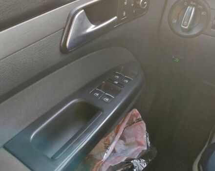 Серый Фольксваген Туран, объемом двигателя 1.39 л и пробегом 273 тыс. км за 8800 $, фото 12 на Automoto.ua