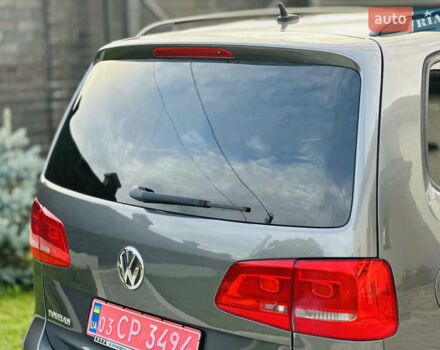 Серый Фольксваген Туран, объемом двигателя 1.6 л и пробегом 232 тыс. км за 11250 $, фото 22 на Automoto.ua