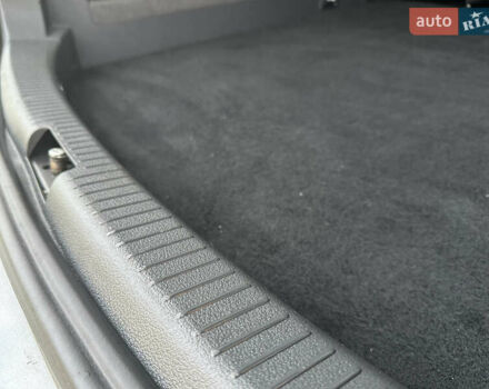 Сірий Фольксваген Туран, об'ємом двигуна 2 л та пробігом 224 тис. км за 12199 $, фото 138 на Automoto.ua