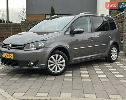 Сірий Фольксваген Туран, об'ємом двигуна 2 л та пробігом 224 тис. км за 12199 $, фото 9 на Automoto.ua