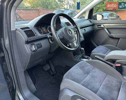 Сірий Фольксваген Туран, об'ємом двигуна 1.6 л та пробігом 232 тис. км за 11490 $, фото 32 на Automoto.ua