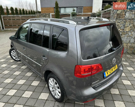 Сірий Фольксваген Туран, об'ємом двигуна 2 л та пробігом 224 тис. км за 12199 $, фото 23 на Automoto.ua