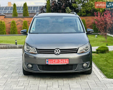Серый Фольксваген Туран, объемом двигателя 1.6 л и пробегом 232 тыс. км за 11250 $, фото 1 на Automoto.ua