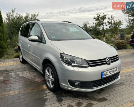 Серый Фольксваген Туран, объемом двигателя 1.6 л и пробегом 280 тыс. км за 10950 $, фото 2 на Automoto.ua