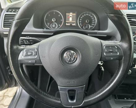 Сірий Фольксваген Туран, об'ємом двигуна 2 л та пробігом 224 тис. км за 12199 $, фото 94 на Automoto.ua