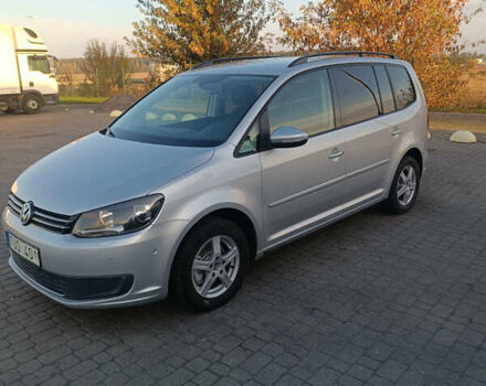 Сірий Фольксваген Туран, об'ємом двигуна 1.6 л та пробігом 271 тис. км за 9750 $, фото 8 на Automoto.ua