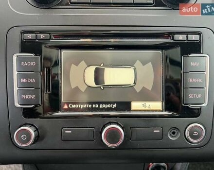 Сірий Фольксваген Туран, об'ємом двигуна 1.6 л та пробігом 269 тис. км за 10990 $, фото 29 на Automoto.ua