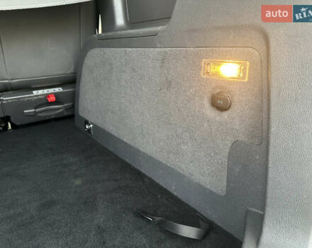 Сірий Фольксваген Туран, об'ємом двигуна 2 л та пробігом 224 тис. км за 12199 $, фото 137 на Automoto.ua