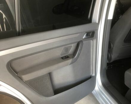 Серый Фольксваген Туран, объемом двигателя 1.6 л и пробегом 260 тыс. км за 11000 $, фото 14 на Automoto.ua