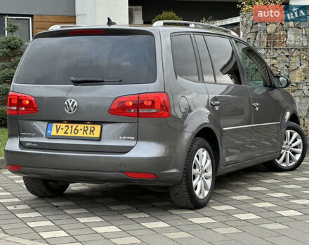 Сірий Фольксваген Туран, об'ємом двигуна 2 л та пробігом 224 тис. км за 12199 $, фото 34 на Automoto.ua