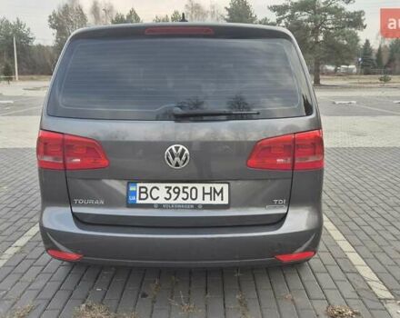 Серый Фольксваген Туран, объемом двигателя 1.6 л и пробегом 300 тыс. км за 10500 $, фото 7 на Automoto.ua