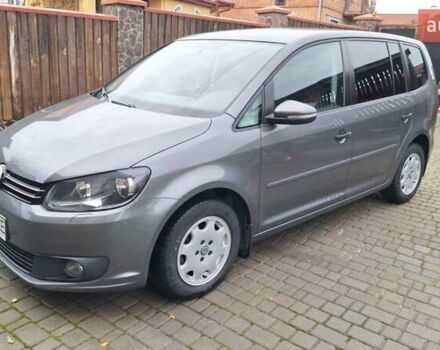 Серый Фольксваген Туран, объемом двигателя 1.97 л и пробегом 179 тыс. км за 14200 $, фото 3 на Automoto.ua