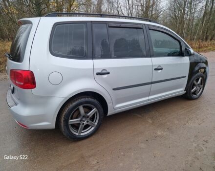 Серый Фольксваген Туран, объемом двигателя 1.6 л и пробегом 220 тыс. км за 6950 $, фото 7 на Automoto.ua