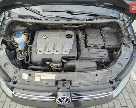Серый Фольксваген Туран, объемом двигателя 1.6 л и пробегом 300 тыс. км за 10500 $, фото 18 на Automoto.ua