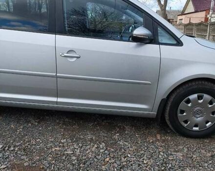 Серый Фольксваген Туран, объемом двигателя 1.6 л и пробегом 206 тыс. км за 10500 $, фото 8 на Automoto.ua