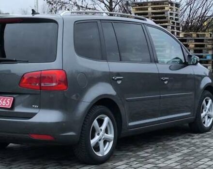 Серый Фольксваген Туран, объемом двигателя 1.4 л и пробегом 194 тыс. км за 9700 $, фото 4 на Automoto.ua