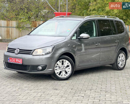 Серый Фольксваген Туран, объемом двигателя 1.6 л и пробегом 201 тыс. км за 12800 $, фото 28 на Automoto.ua