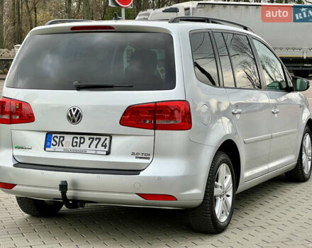 Серый Фольксваген Туран, объемом двигателя 1.97 л и пробегом 163 тыс. км за 14499 $, фото 7 на Automoto.ua