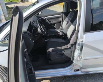 Серый Фольксваген Туран, объемом двигателя 1.39 л и пробегом 274 тыс. км за 11500 $, фото 6 на Automoto.ua