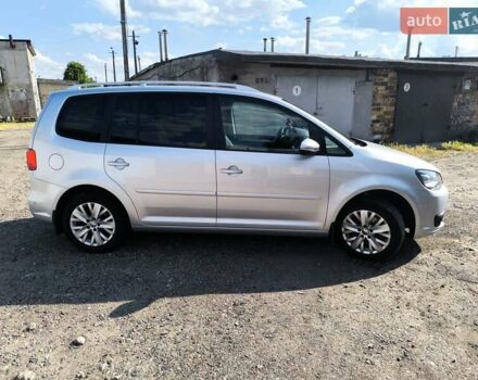 Серый Фольксваген Туран, объемом двигателя 1.39 л и пробегом 274 тыс. км за 11500 $, фото 1 на Automoto.ua