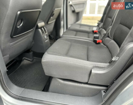 Серый Фольксваген Туран, объемом двигателя 2 л и пробегом 225 тыс. км за 10999 $, фото 136 на Automoto.ua