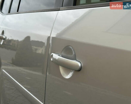 Серый Фольксваген Туран, объемом двигателя 2 л и пробегом 225 тыс. км за 10999 $, фото 18 на Automoto.ua