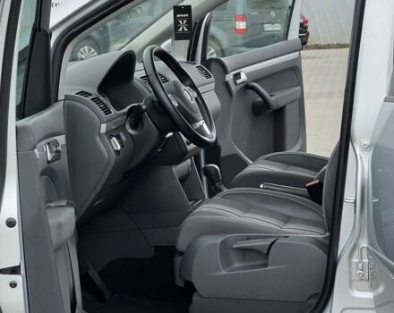 Серый Фольксваген Туран, объемом двигателя 2 л и пробегом 163 тыс. км за 14499 $, фото 8 на Automoto.ua