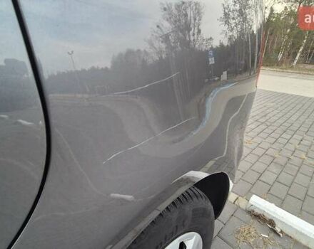 Серый Фольксваген Туран, объемом двигателя 1.6 л и пробегом 300 тыс. км за 10500 $, фото 22 на Automoto.ua