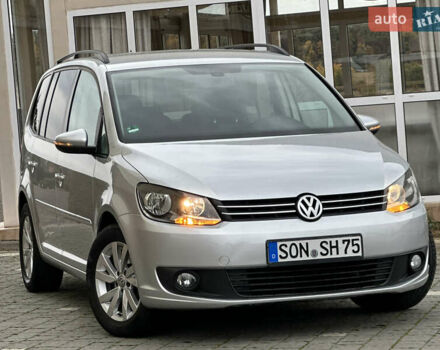 Серый Фольксваген Туран, объемом двигателя 2 л и пробегом 225 тыс. км за 10999 $, фото 7 на Automoto.ua
