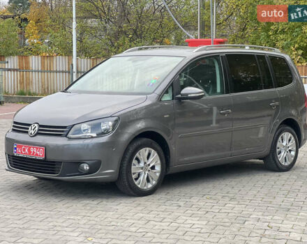 Серый Фольксваген Туран, объемом двигателя 1.6 л и пробегом 201 тыс. км за 12800 $, фото 8 на Automoto.ua